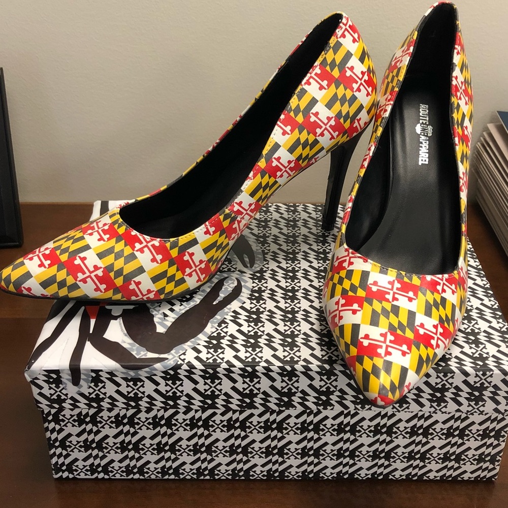 Size 9 Maryland stilettos